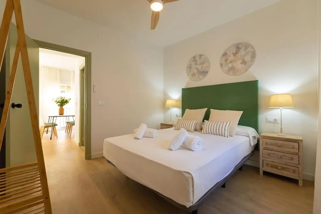 Bustos Tavera Suite Seville 0*,