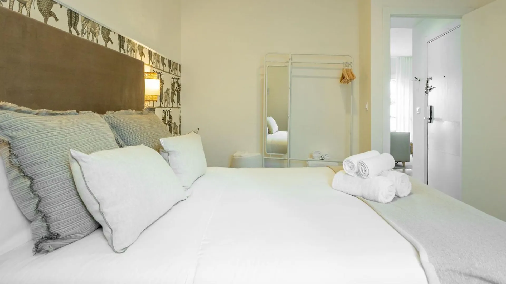Bustos Tavera Suite Seville Apartment